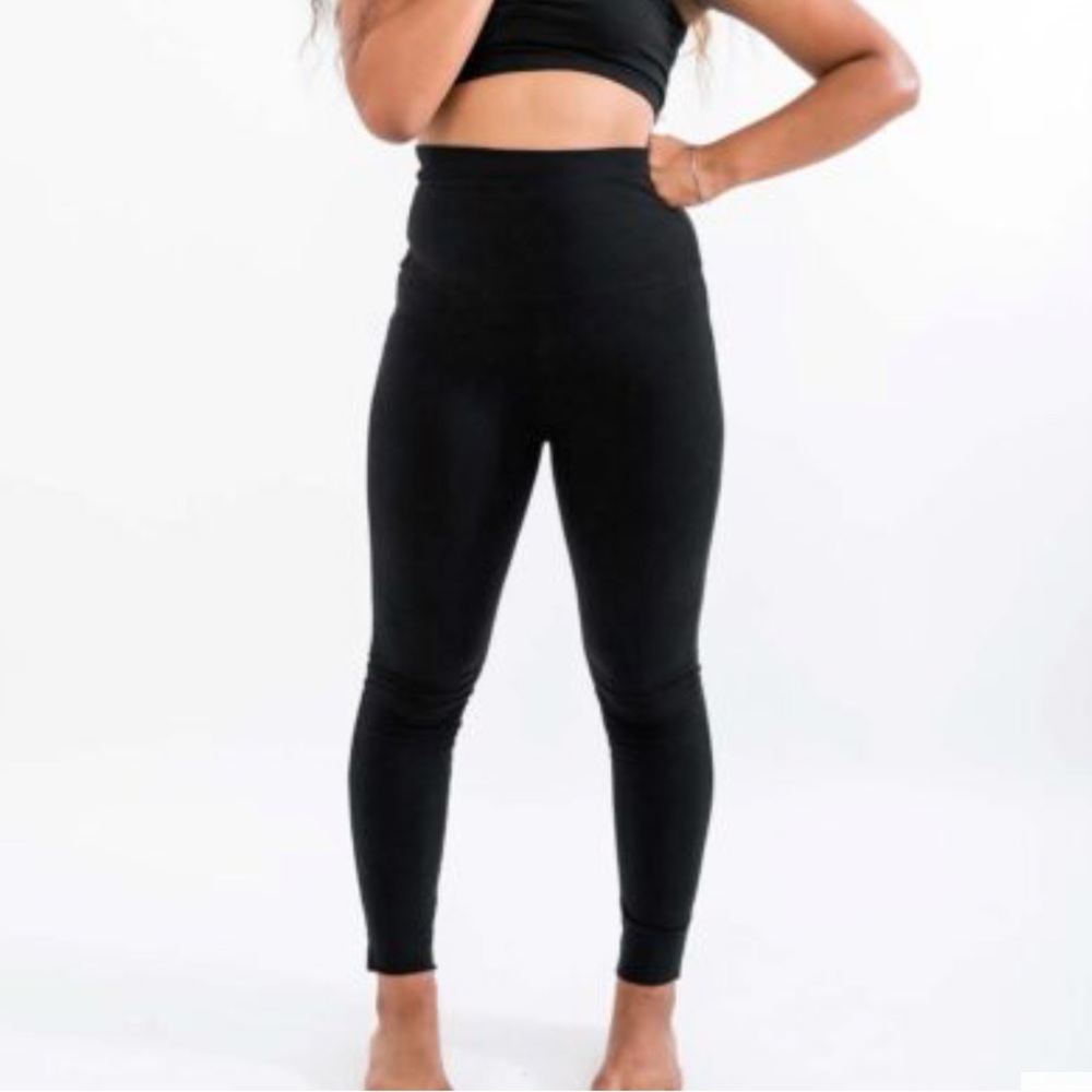 Hemp High-waisted Leggings-Black